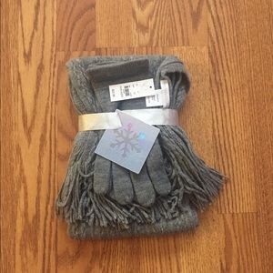 Gray Scarf and Mittens Bundle